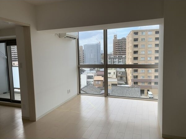 BERG IZUMI(ベルグイズミ)の内装