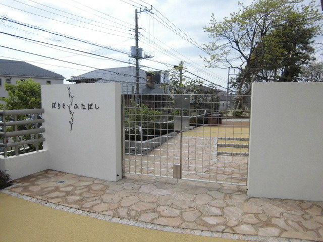 BORIKI船橋のエントランス|★エントランスの門扉★