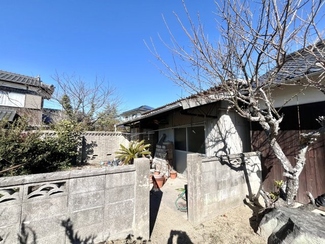 【その他】 | 未登記の倉庫がございます。