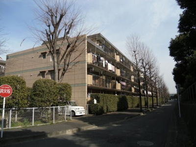 【外観】 | ニューライフマンション武蔵野台B棟 | 南東角部屋で日当たり・通風良好です。