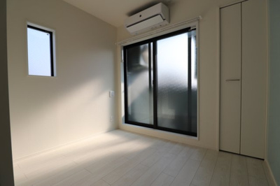 【洋室】 | そよ風とラテと