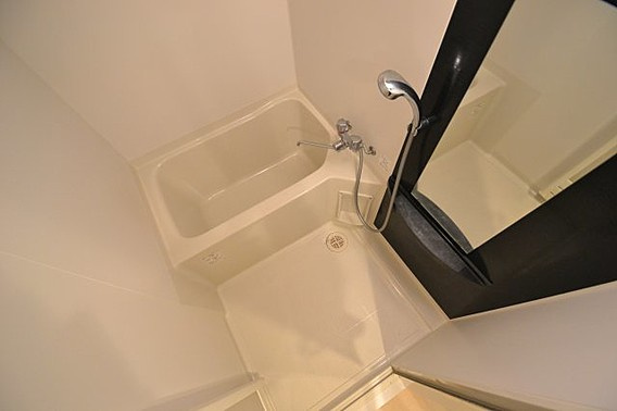 エスリード神戸三宮ノースゲートの浴室