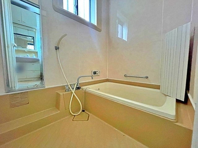中古戸建　西つつじヶ丘雲仙台2丁目の浴室