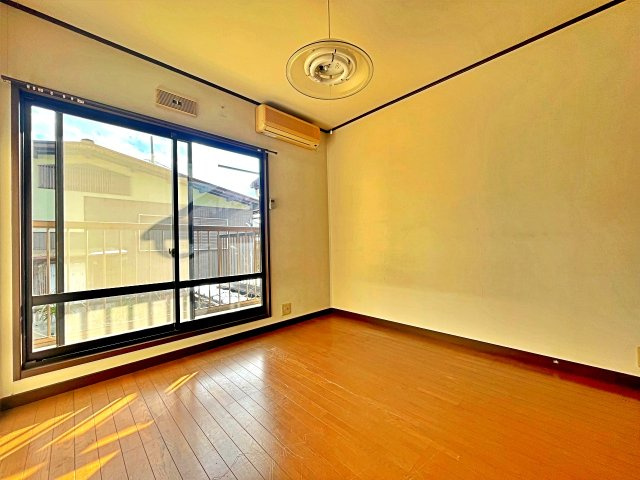 中古戸建　西つつじヶ丘雲仙台2丁目の洋室