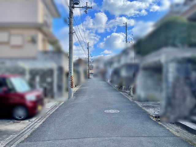 中古戸建　西つつじヶ丘雲仙台2丁目の前面道路含む現地写真