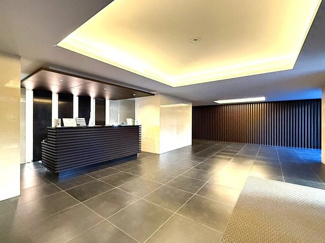 【エントランス】