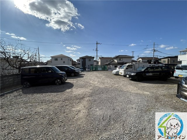 サンビレッジ竹内の駐車場