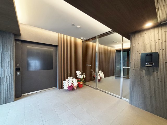 【ロビー】 | 春日テラス
