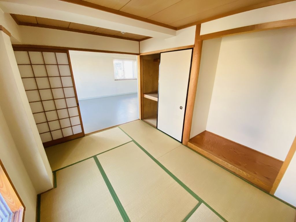 カンフォートやすむろの寝室