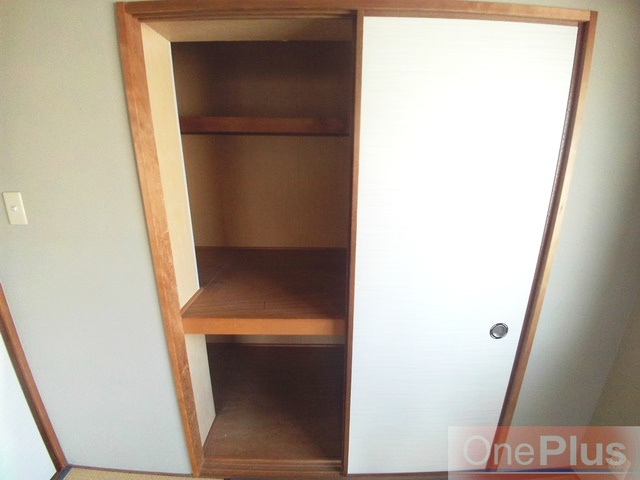 アゼリア六甲の収納