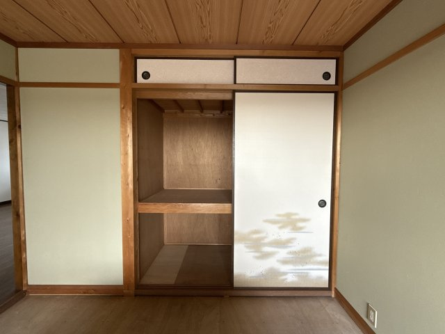 プレジデントふくながの収納