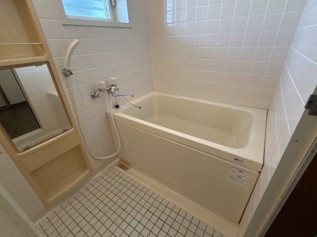 プレジデントふくながの浴室