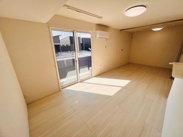 ダイワスイートⅢの居間・リビング