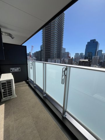 アヴェニール中崎のバルコニー