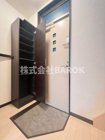 福岡市中央区今川１丁目のアパートの玄関