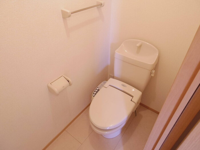 ラ・フォーレ リーヴⅡのトイレ|温水洗浄便座
