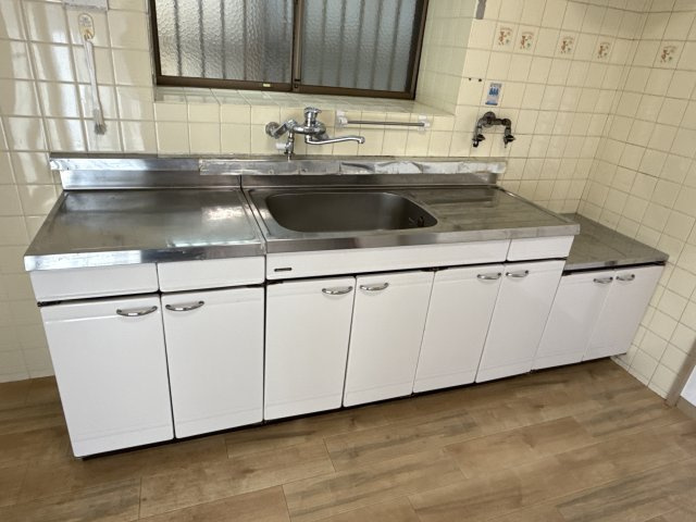 青山川本貸家　(北)のキッチン