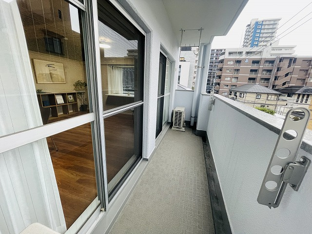 【バルコニー】 | ハイライフ大濠
