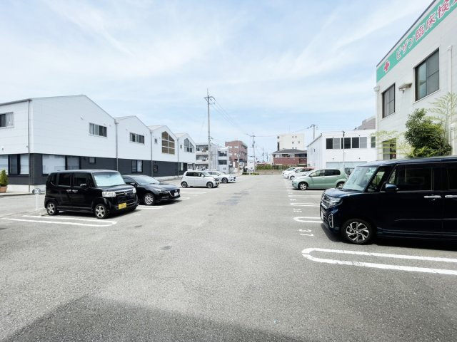 セレーナ沖浜の駐車場