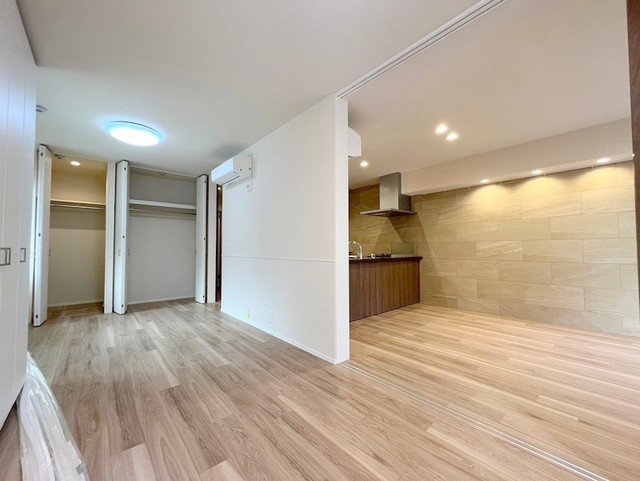 ハレルアナ久が原の洋室|★洋室は可動式収納で2部屋にできます★
