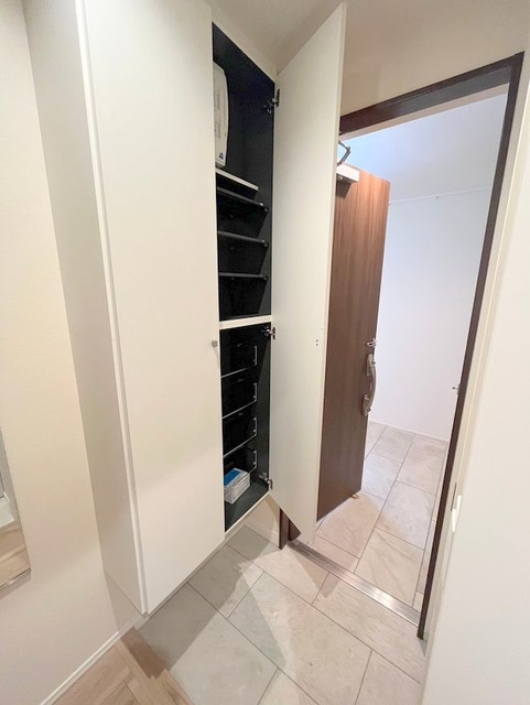 ハレルアナ久が原の玄関|★シューズボックス有★