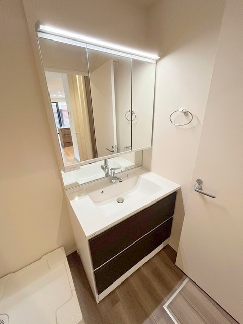 ハレルアナ久が原の洗面所|★三面鏡シャンプードレッサー★