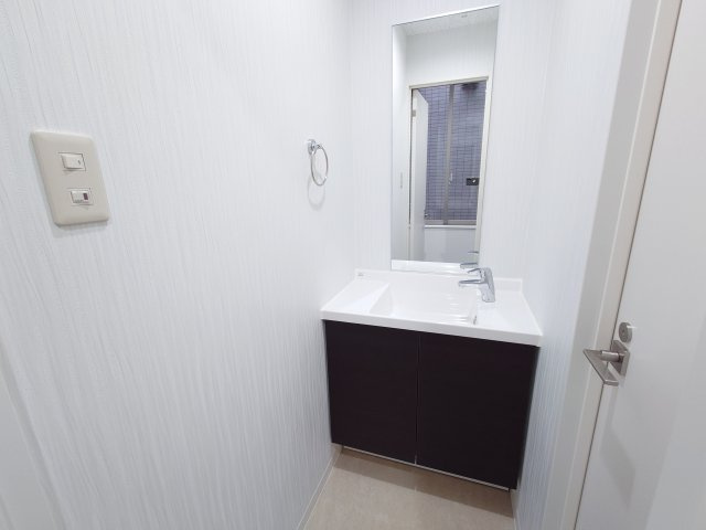 取手クリニックビルの洗面所