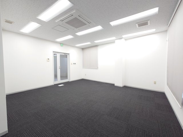 取手クリニックビルの内装