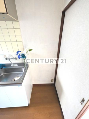 【キッチン】 | SAGINOMIYA　GIMMIK／サギノミヤギミック | 冷蔵庫など設置スペース