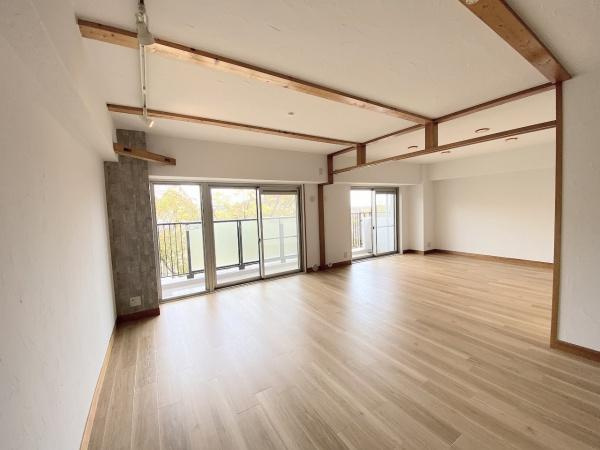 【居間・リビング】 | パームスクエアジェームス山