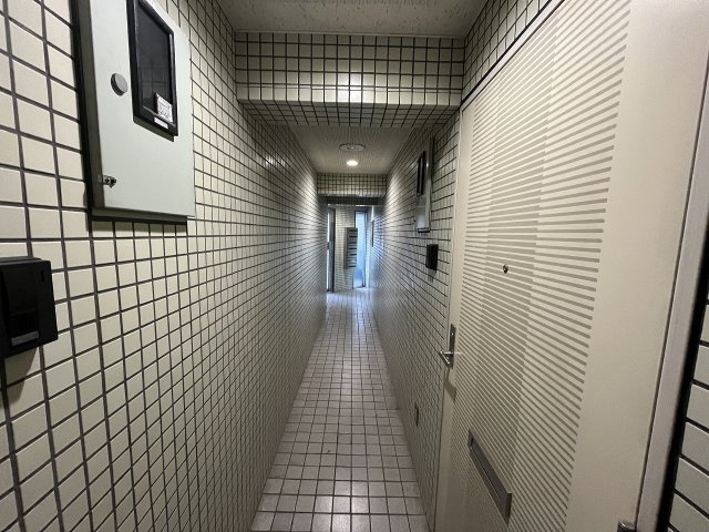 グリーンハウス西片のロビー