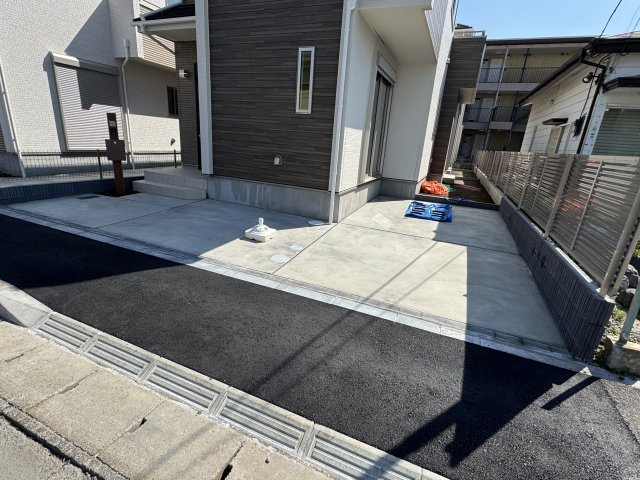 松戸市新松戸南１丁目新築戸建【馬橋北小学校：6分】の駐車場|B号棟駐車スペース・2台駐車可