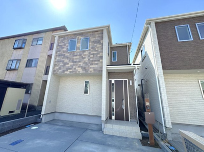 【外観】 | 松戸市新松戸南１丁目新築戸建【馬橋北小学校：6分】 | D号棟外観・完成済み内覧可能です！