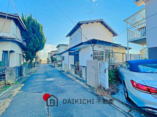 【前面道路含む現地写真】 | 比企郡吉見町久保田　中古戸建
