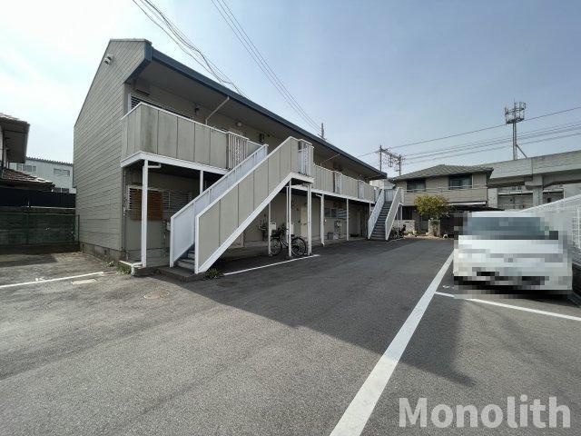 エクセレート泉大津の駐車場
