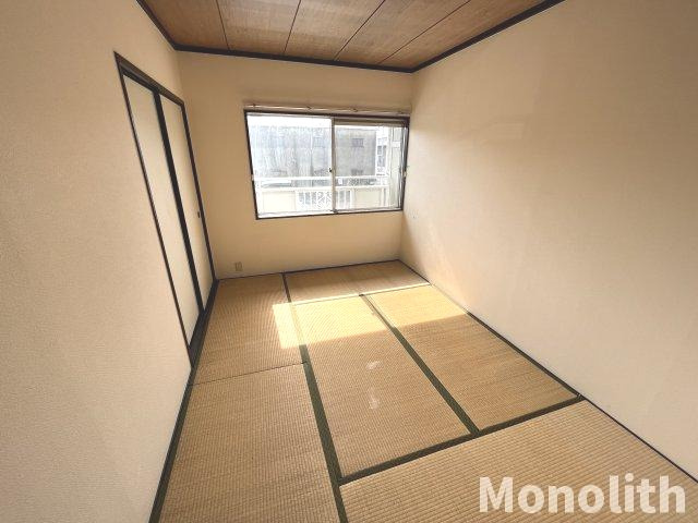 エクセレート泉大津の和室
