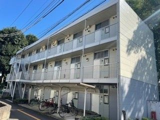 レオパレス峰の坂の外観