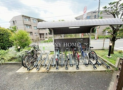 【駐車場】 | アソシエール駒沢