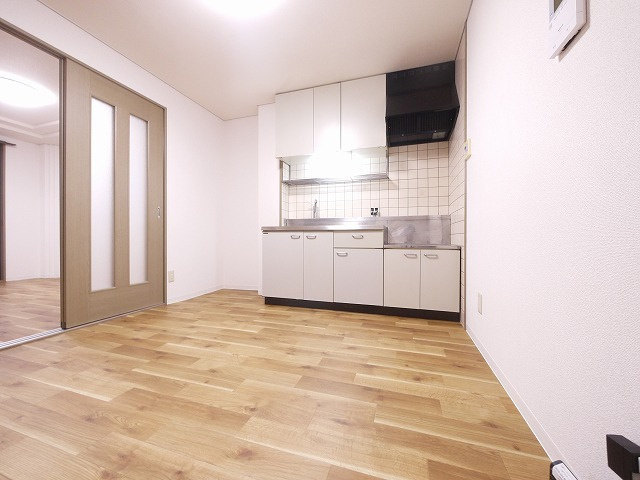 サンフィットラブリーⅡの居間・リビング