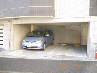 【駐車場】