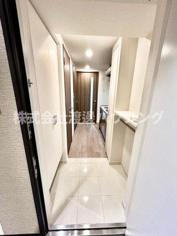 コンフォリア江坂広芝町の玄関