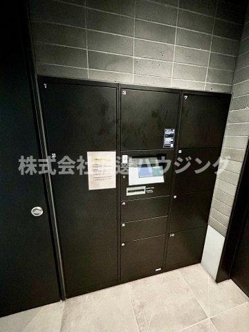 コンフォリア江坂広芝町のその他共用部分|宅配BOX付