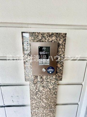 アリビオ江坂南金田のセキュリティ|オートロック付き