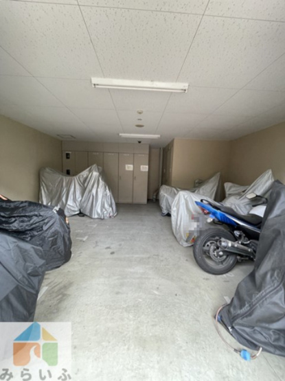 【駐車場】 | AXIS桜通内山
