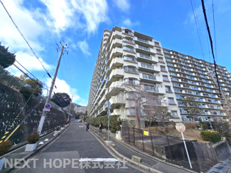 【その他】 | ラヴェニール宝塚中山台ドゥジェーム | 【ラヴェニール宝塚中山台ドゥジェーム】地上１４階建　総戸数180戸　ご紹介のお部屋は13階部分です♪