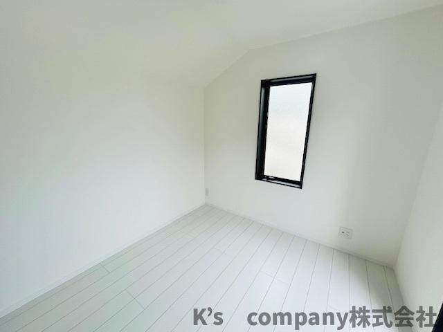 茅ヶ崎市南湖4丁目　新築戸建の洋室|洋室5.3帖◇お子様のお部屋などにおすすめです◇