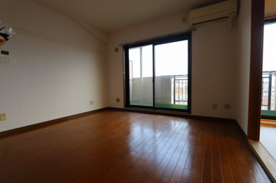 【居間・リビング】 | セントレアカマⅢ