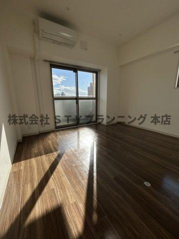 仲介手数料０円！キャナルスクエアの居間・リビング