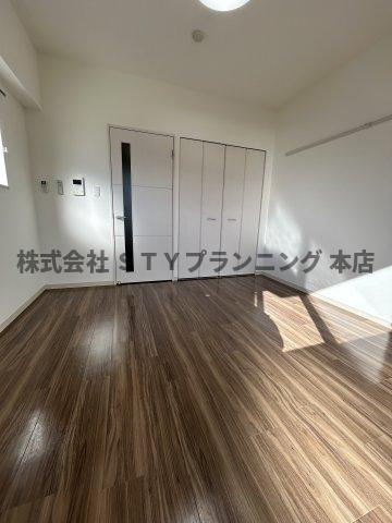 仲介手数料０円！キャナルスクエアの居間・リビング