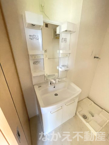 【洗面所】 | ゆったりとスペースのある洗面所